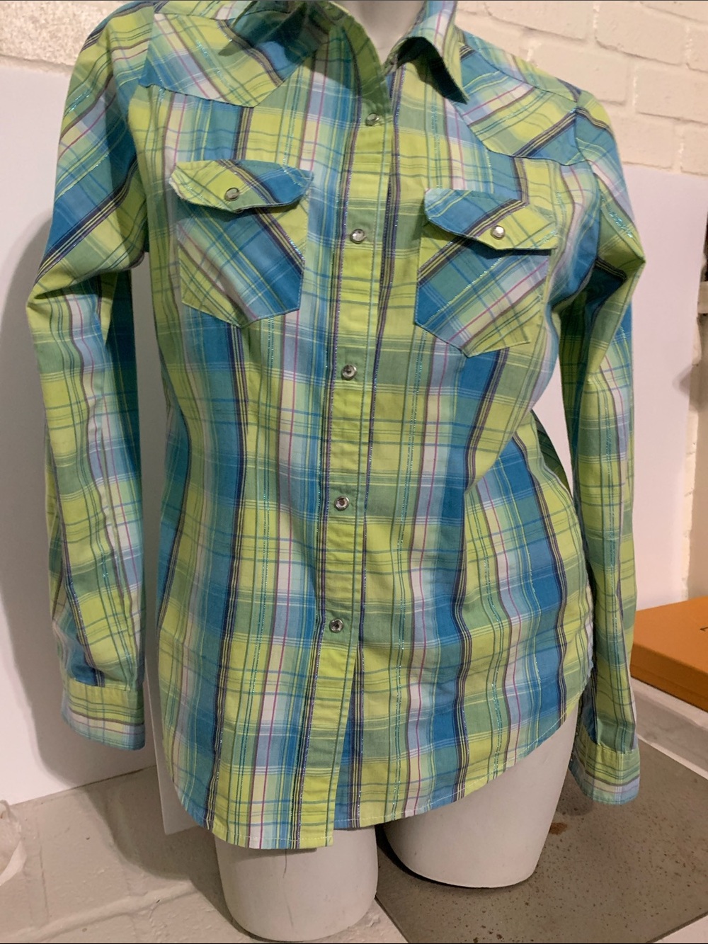 Western plaid shirt w bling snaps